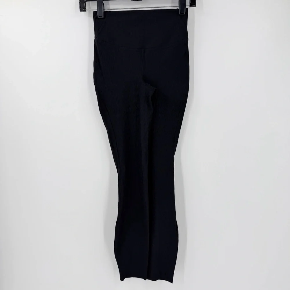 Lululemon Base Pace High-Rise Ribbed Tight 25" Black Workout Exercise Raw Edge 2 - Picture 2 of 6